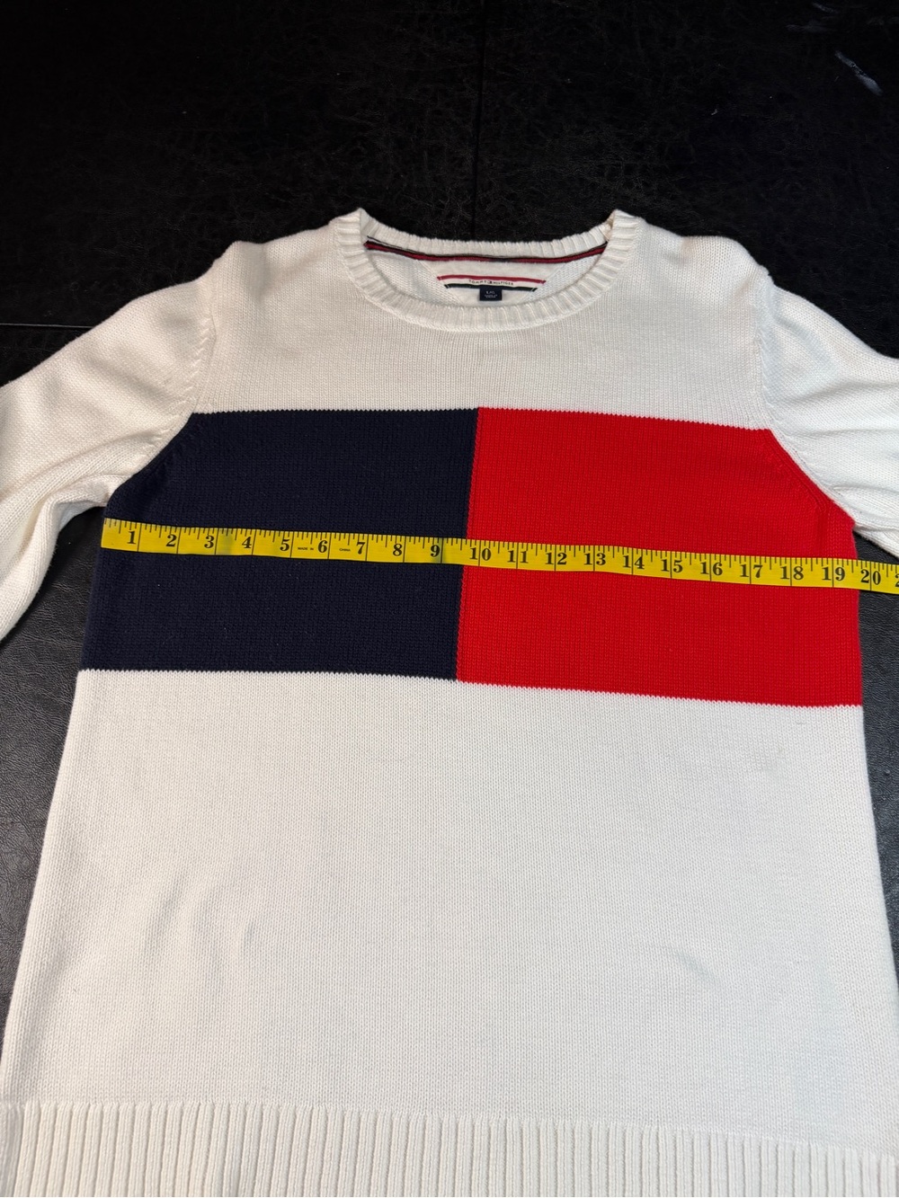 Tommy Hilfiger White Crewneck Sweater with Red & Navy Block - Picture 6 of 13